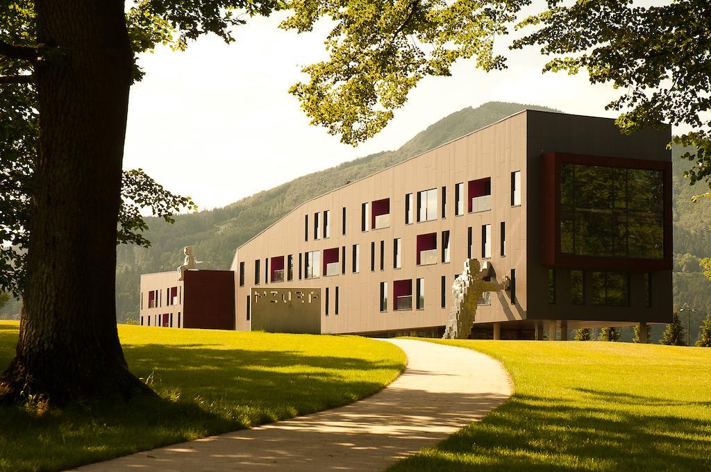 Miura Hotel Čeladná エクステリア 写真