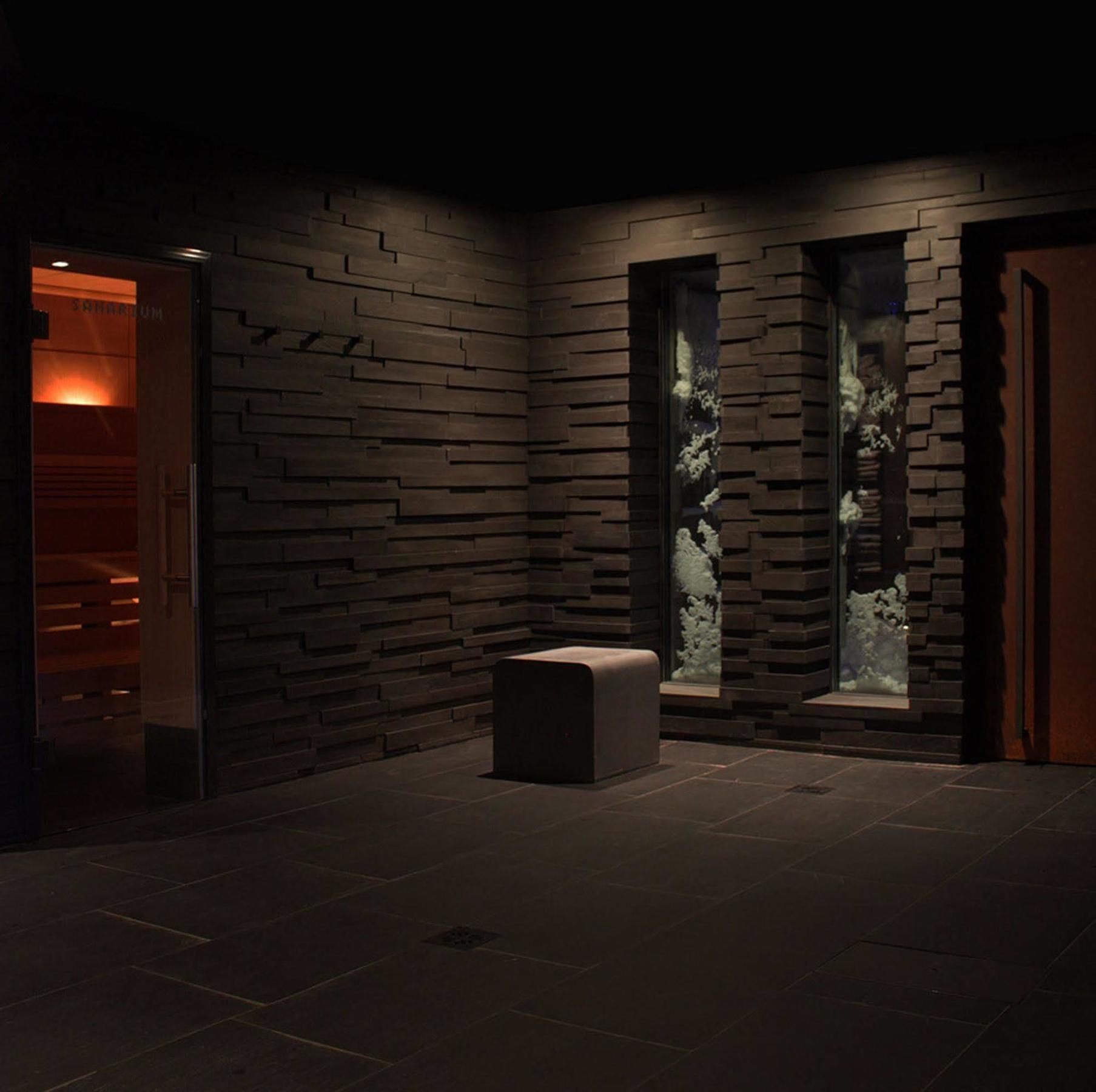 Miura Hotel Čeladná エクステリア 写真