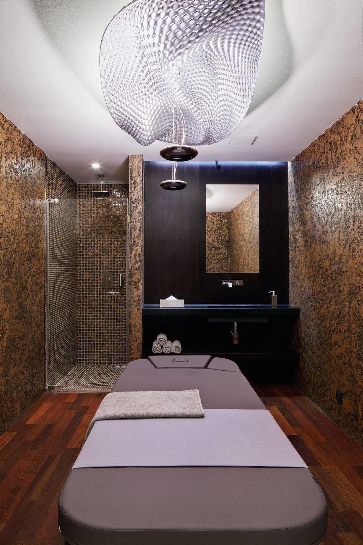 Miura Hotel Čeladná エクステリア 写真