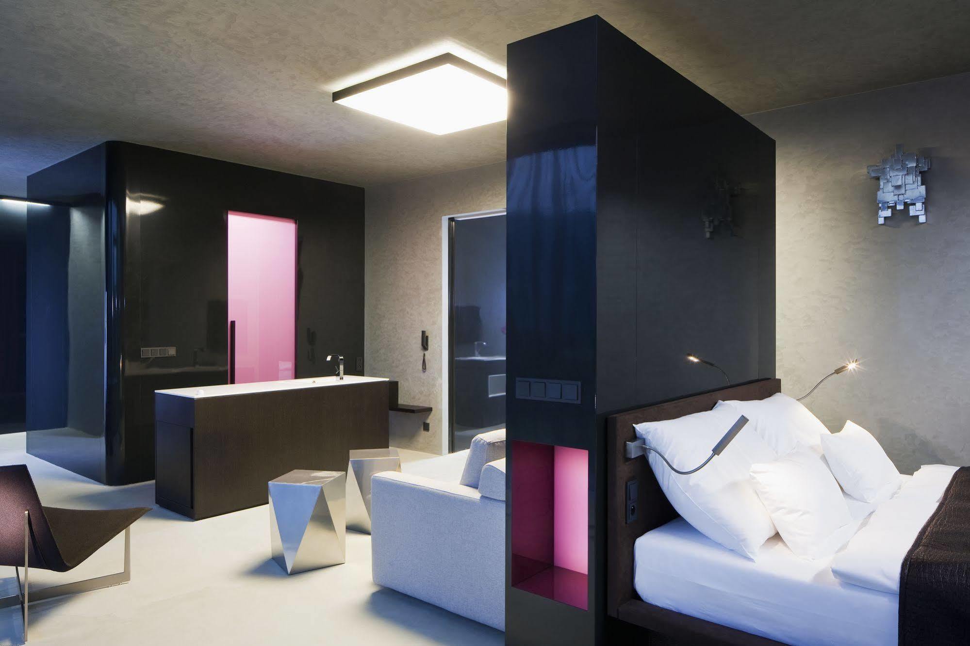 Miura Hotel Čeladná エクステリア 写真